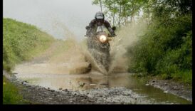 Aiz ietves: piedzīvojumi ar velosipēdu lieliskā brīvā dabā